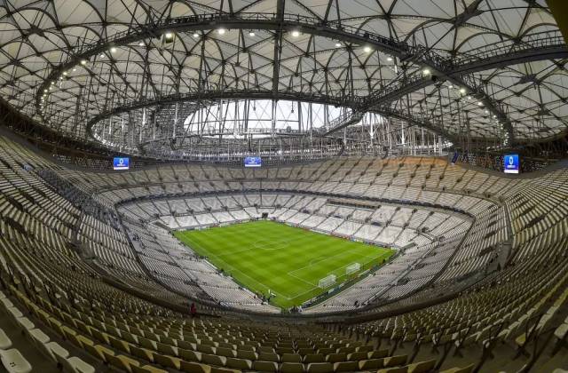 这是8月11日拍摄的卢塞尔体育场内景。新华社发(尼库摄) 这是8月11日拍摄的卢塞尔体育场内景。新华社发(尼库摄)