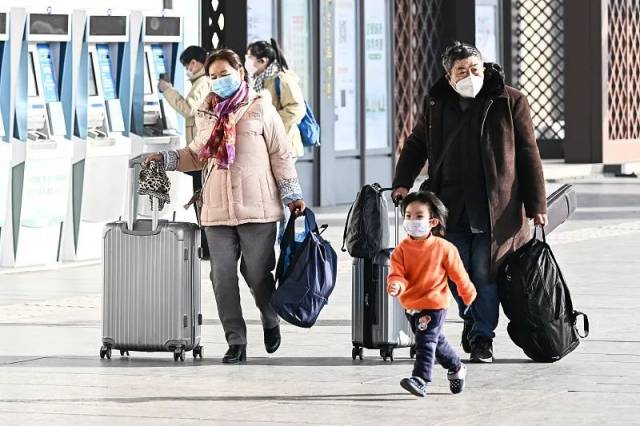 1月7日,春运拉开帷幕,苏州火车站秩序井然 图源:视觉中国 1月7日,春运拉开帷幕,苏州火车站秩序井然 图源:视觉中国