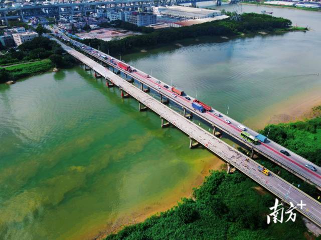 南头大桥。