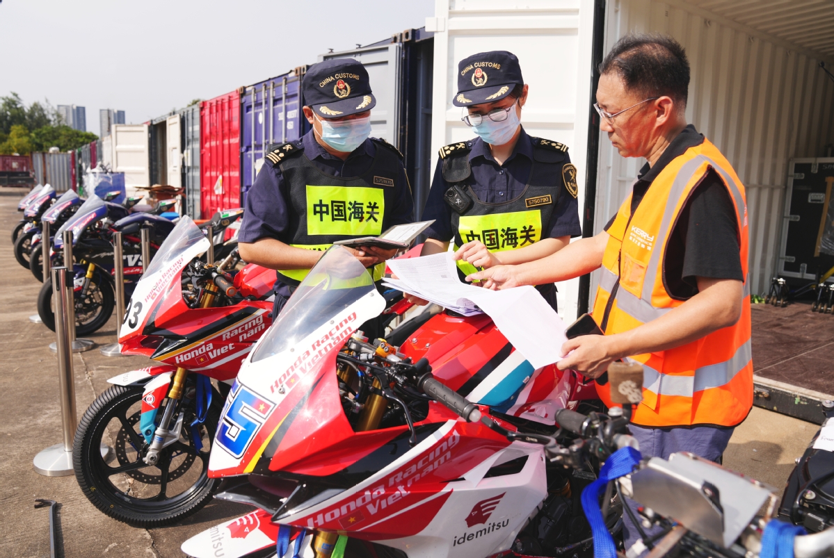 上海医学院研究生院官网首页（上海健康医学院研究生院官网）