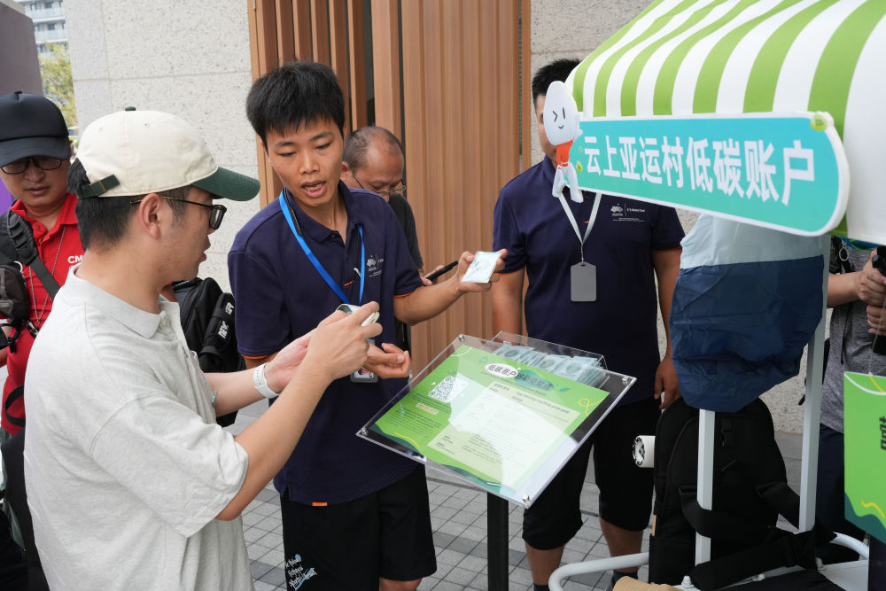 何晓军率潮州市经贸代表团到马来西亚推介投资项目促进经贸合作