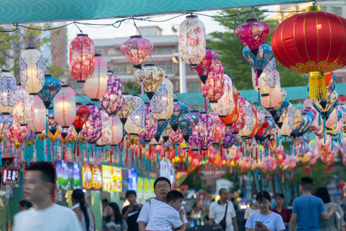 去香港住哪个区最好（香港旅行住哪个区最好）