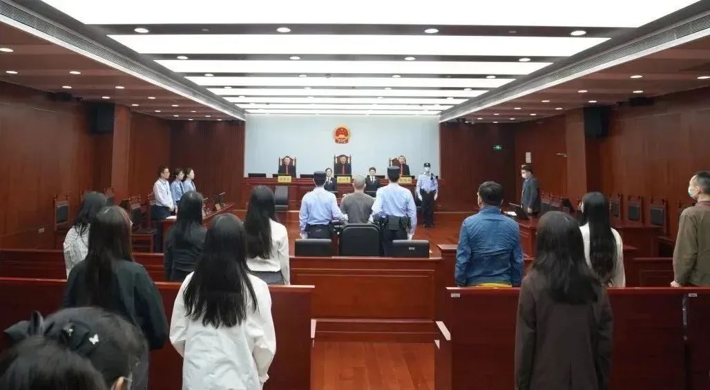死刑！上海“瑞金医院持刀砍人”案宣判