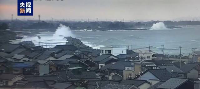 突发！日本连续强震，引发5米海啸