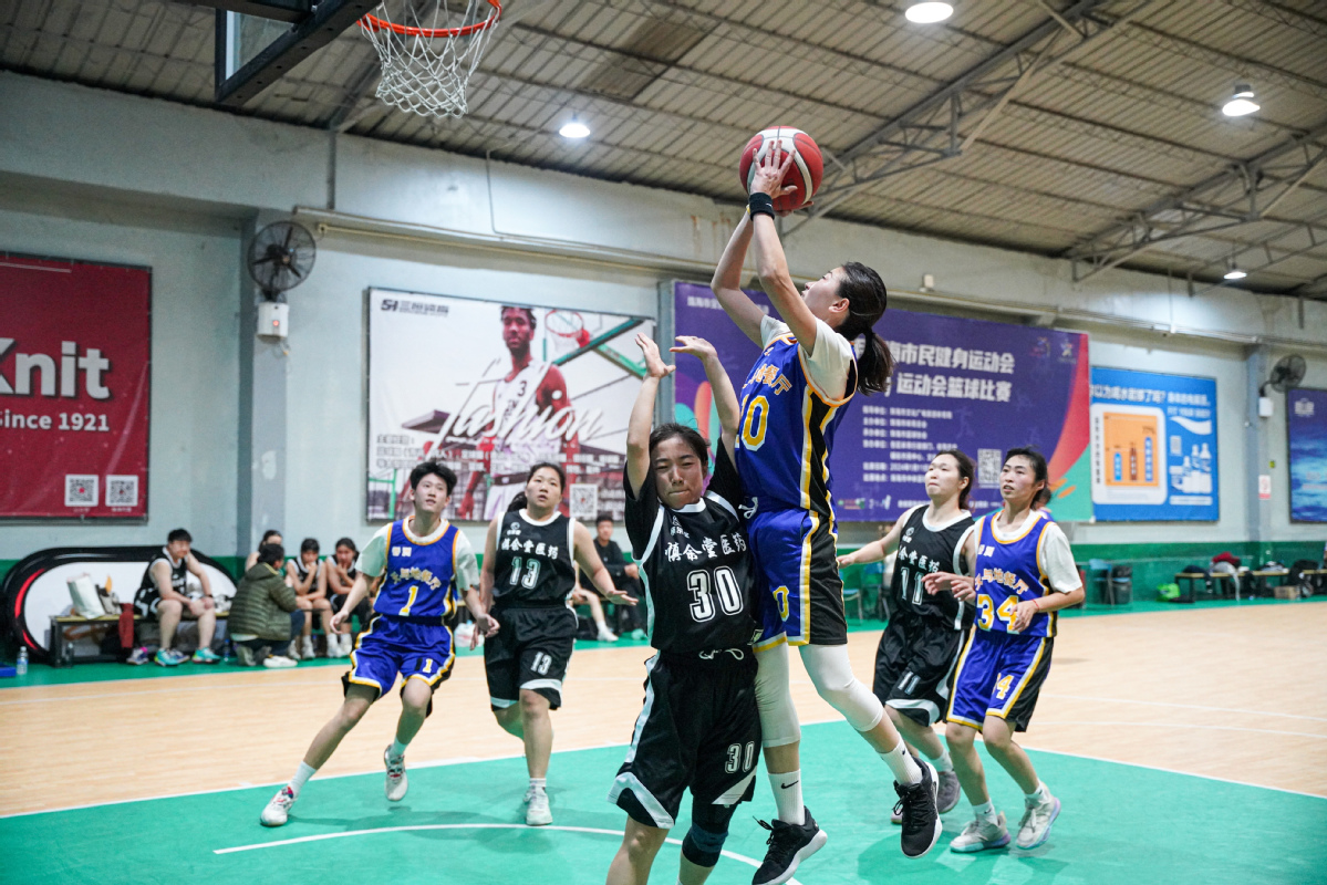 珠海市民健身运动会·社区（村居）运动会篮球比赛“开战”