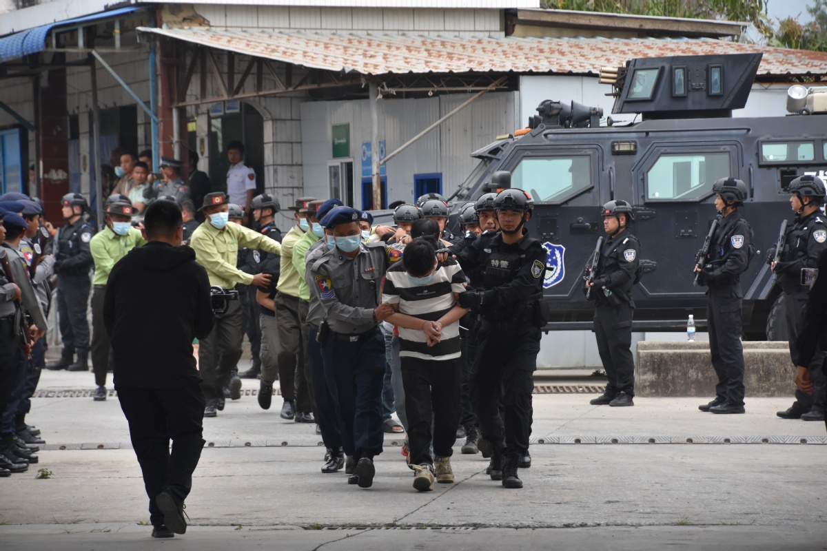 中缅警方在缅北木姐地域睁开散漫侵略，352名电诈怀疑人移交中方