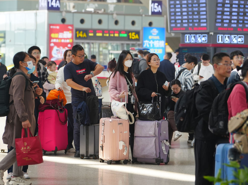 夏天時尚男士服裝（夏季男士服裝）