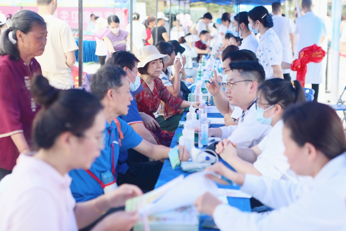 重庆市天气预报40天一月（重庆天气40天）