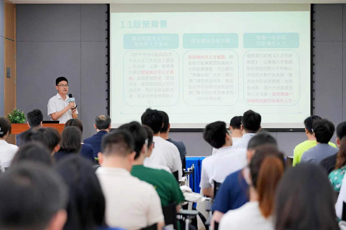 上海民办剑桥大学学费多少（上海剑桥学费是多少）