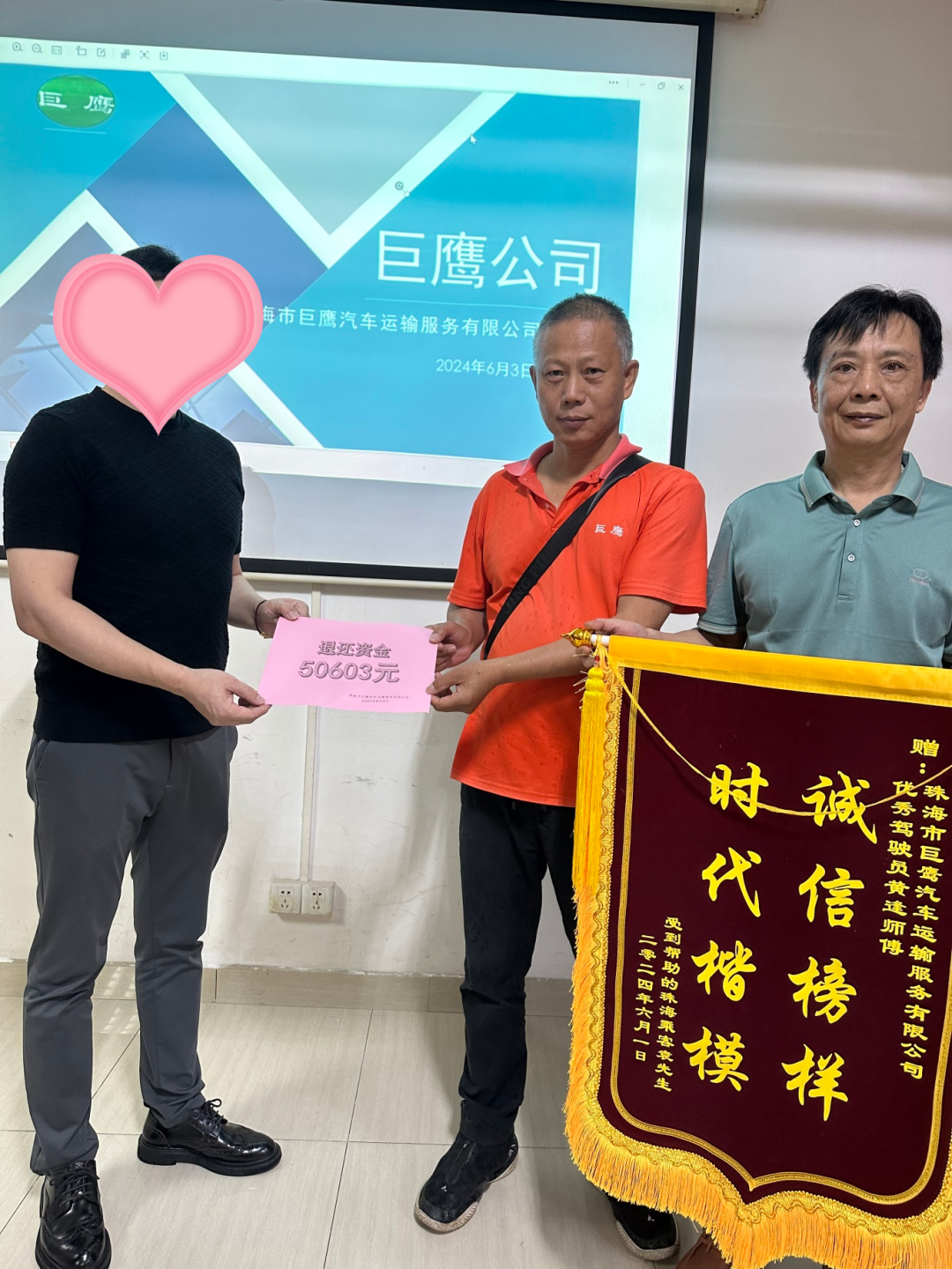 香港迪士尼乐园门票多少钱（香港迪士尼乐园门票多少钱一张）