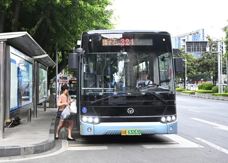 重庆旅游景点排行榜前十名（重庆旅游景点排行榜前十名官方）