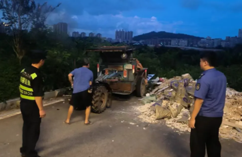 上海闵行区土方照片（上海闵行区土方车队）