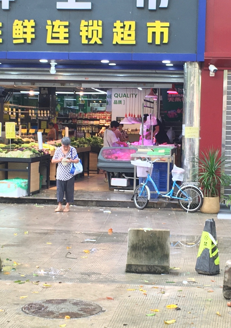 迪士尼酒店一晚多少钱（迪士尼酒店多少钱）