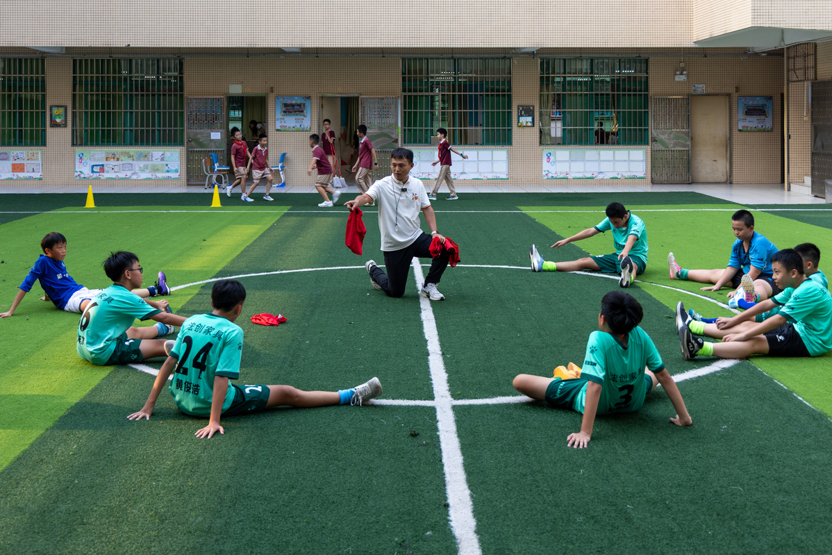 上海全日制大专学校交钱就能进（上海全日制大专能上吗）