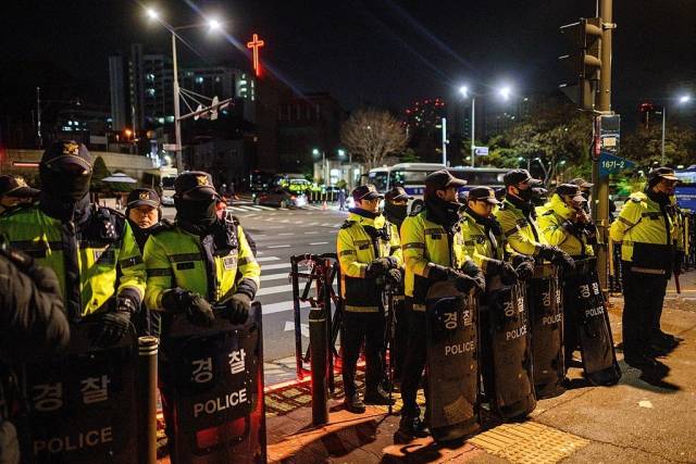 △当地时间12月4日，韩国首尔